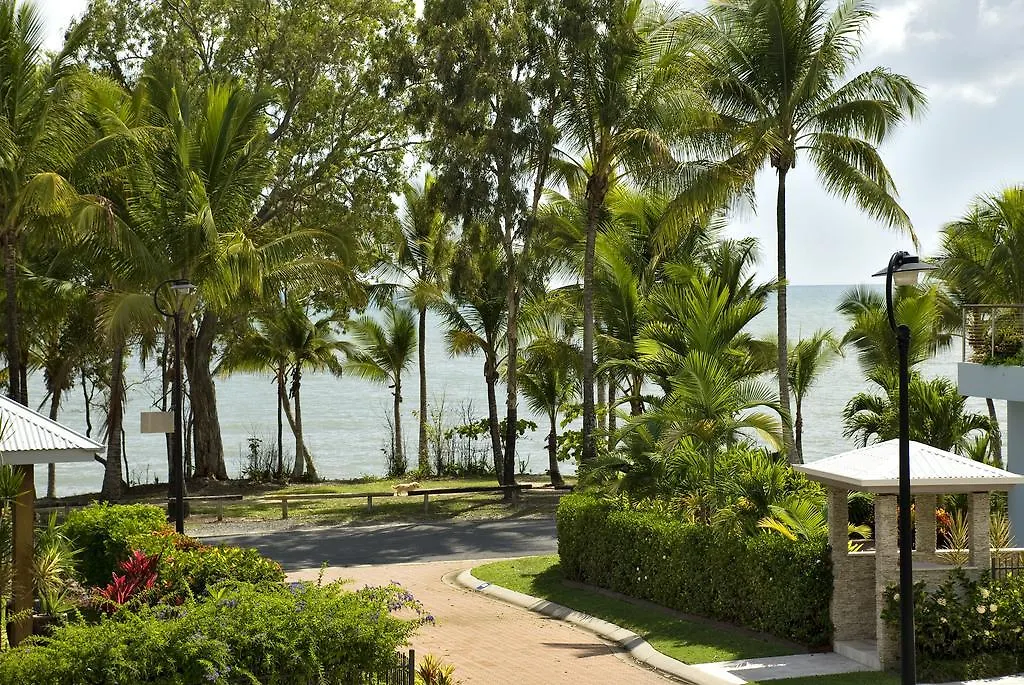 Clifton Beach Holiday Villas Clifton Beach